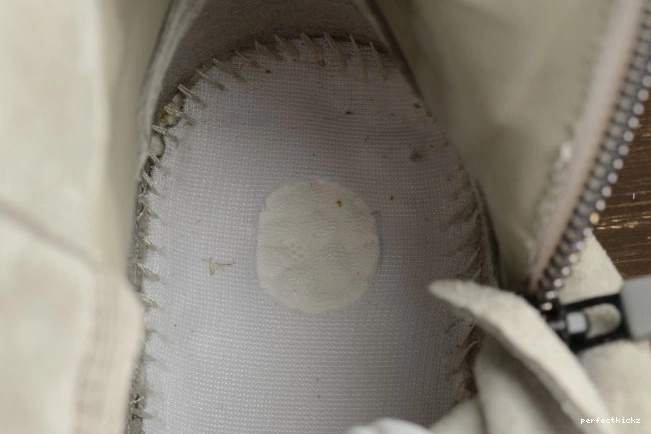 B35309 Grey Kanye 750 West adidas x Yeezy Boost 0810